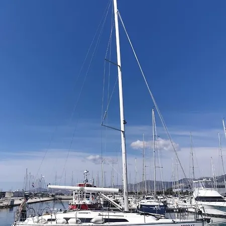 Bavaria Cruiser 37- Aurora